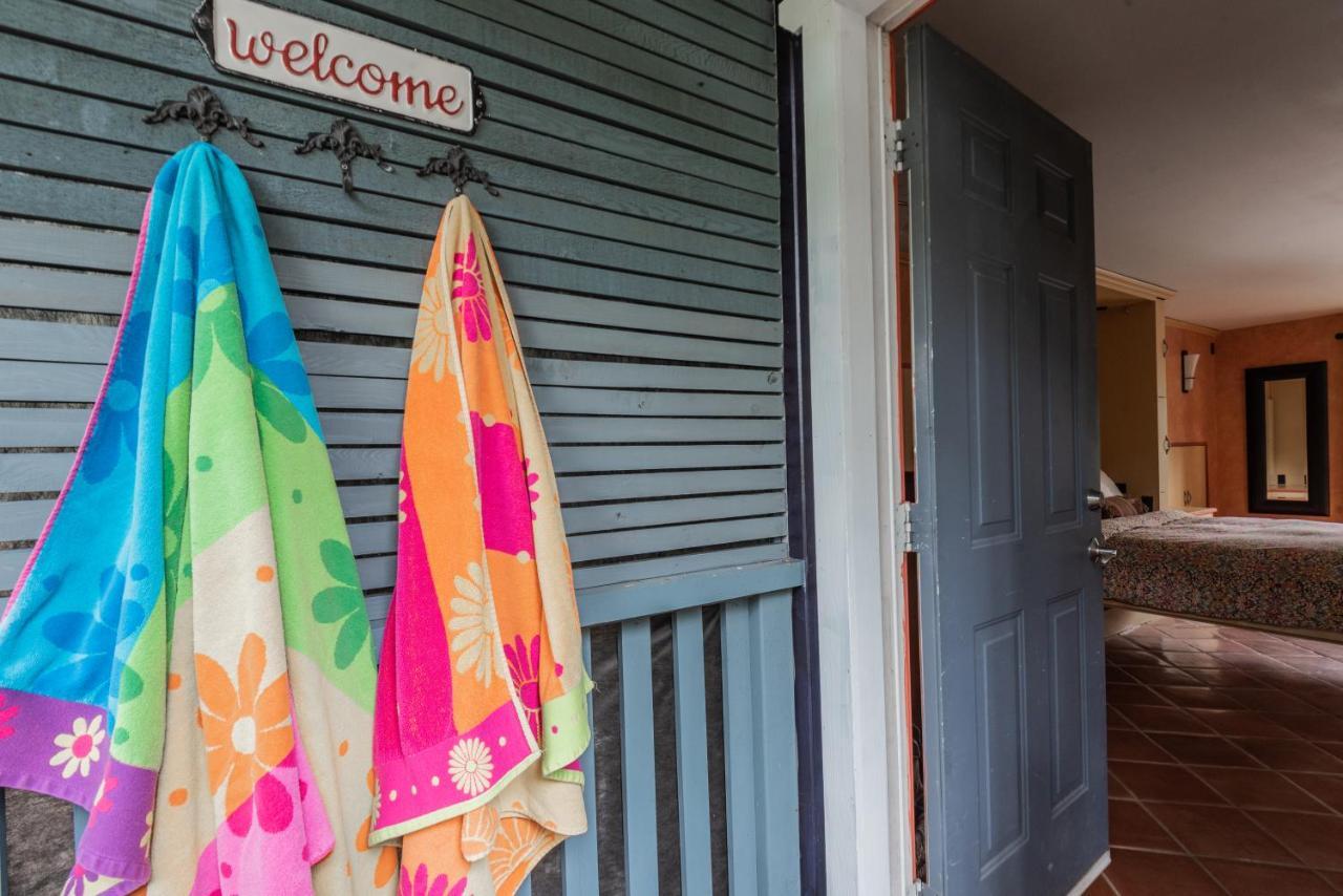 Salt Spring Carriage House B&B Ganges 외부 사진