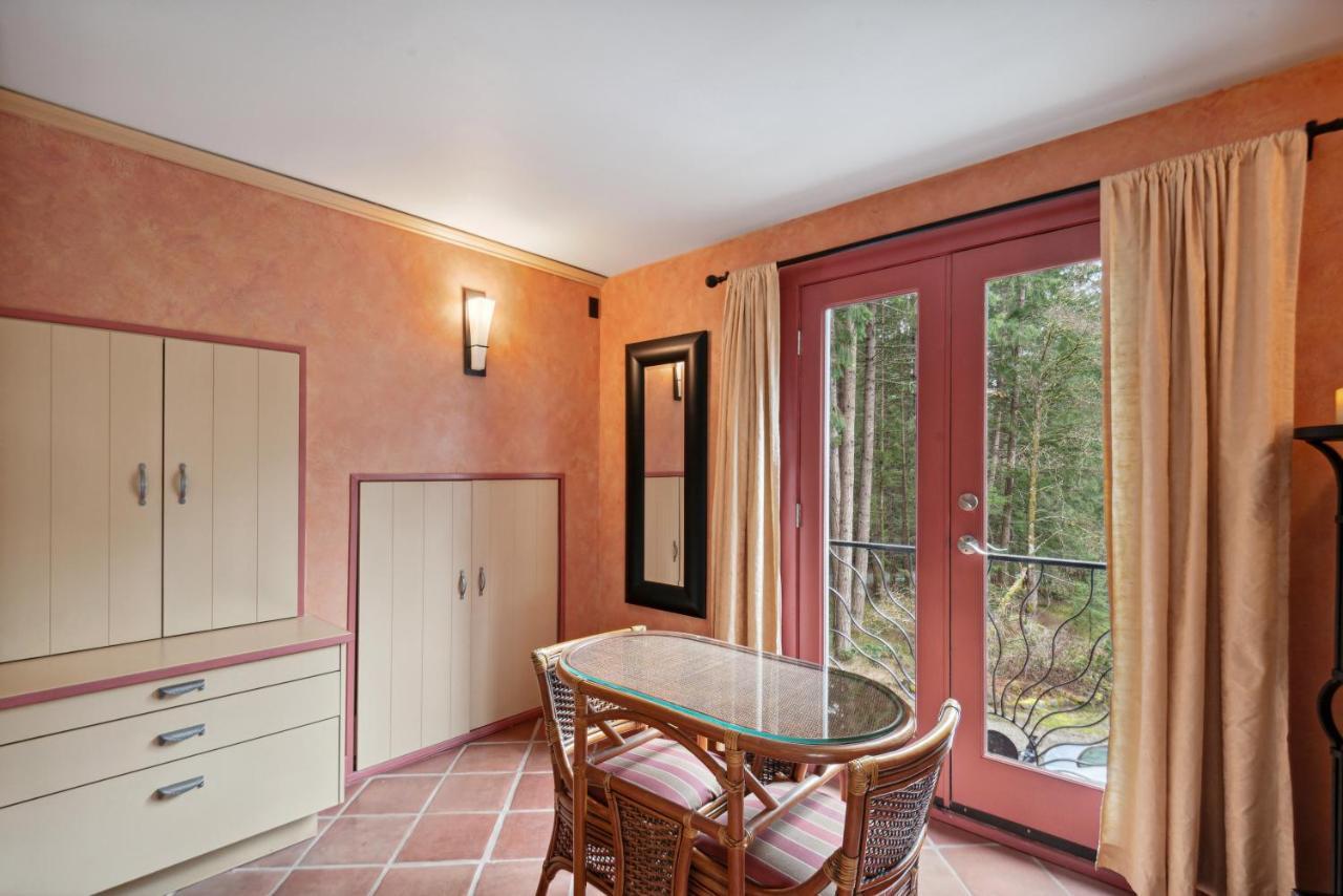 Salt Spring Carriage House B&B Ganges 외부 사진